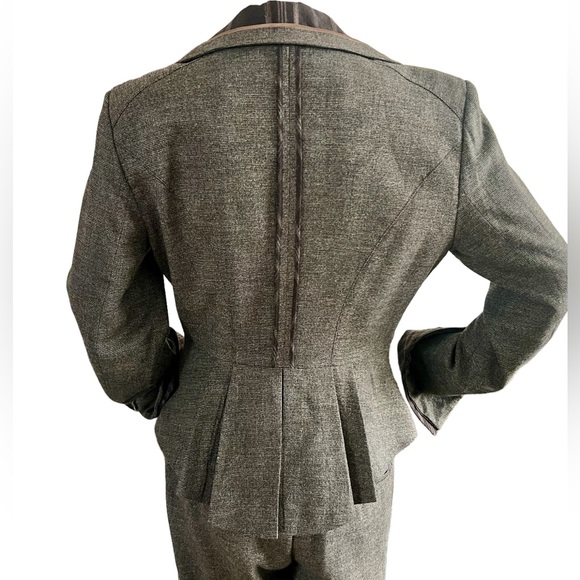 BEBE Wool blend blazer and pant suit set flared legs - Picture 4 of 9